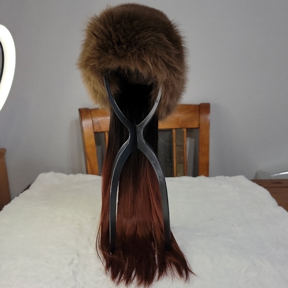 NWOT Dark Brown/Red Ombre Hat Wig - Picture 1 of 15